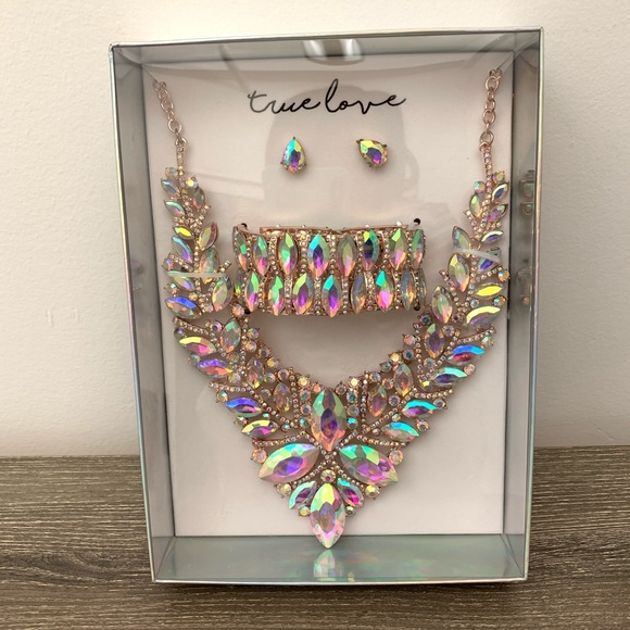 GEM Statement Earrings / Bracelet / Necklace Sets - Picture 2 of 2